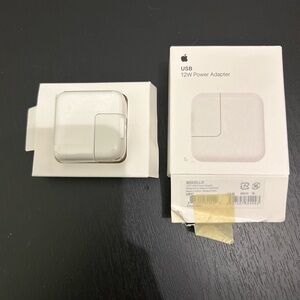 Apple 12W USB Power Adapter in White